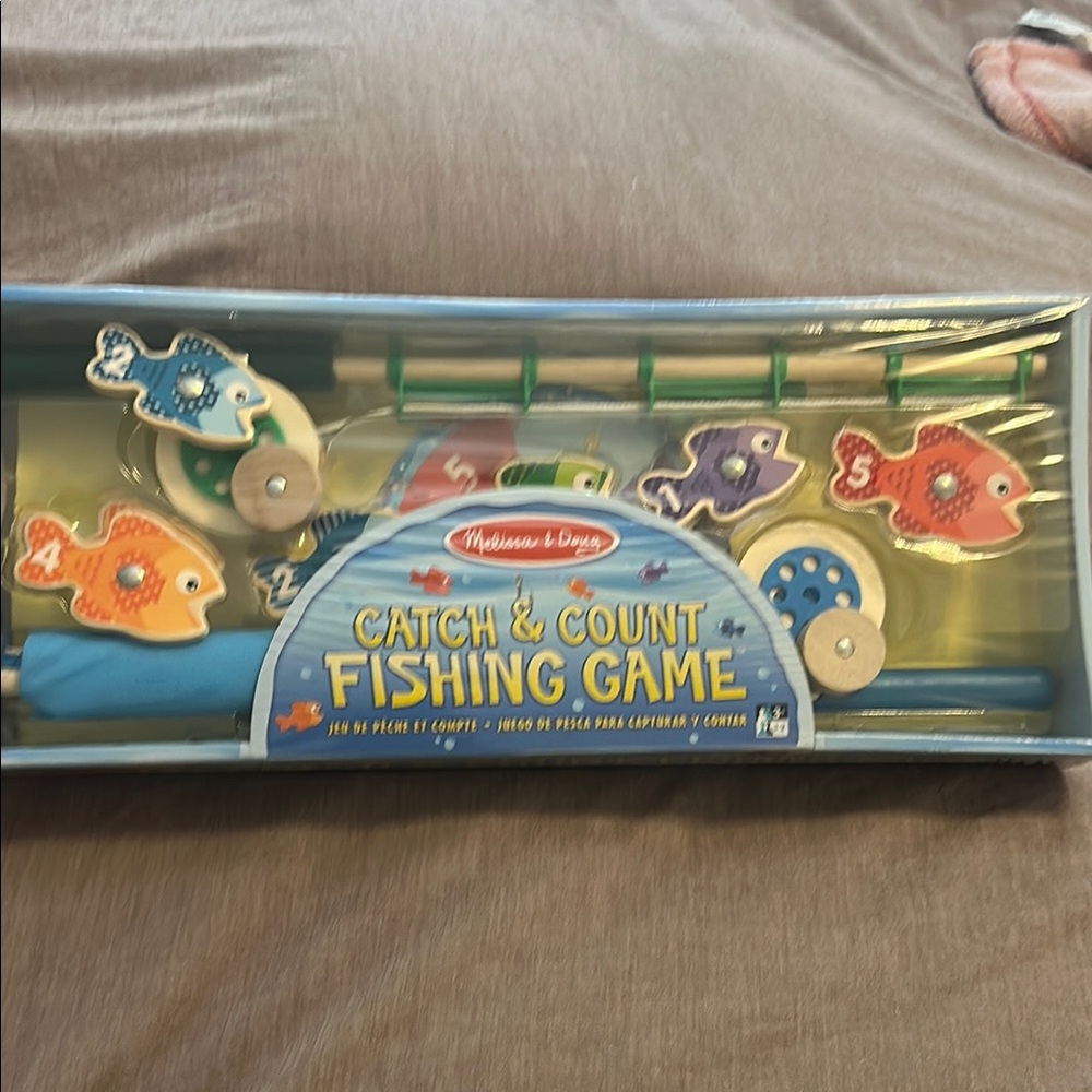 Melissa & Doug Catch & Count Fishing Game